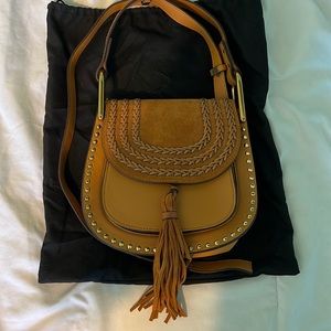 Structured crossbody bag